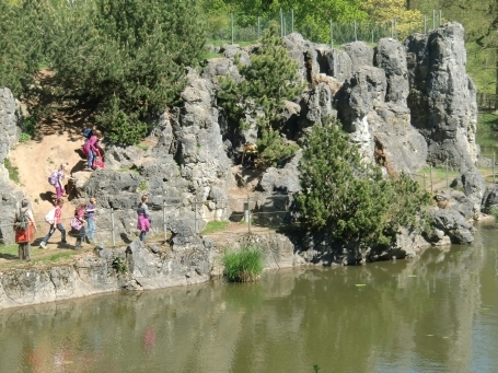 Isselburg-Vehlingen : Pferdehorster Straße, Biotopwildpark Anholter Schweiz, Felsen Rigi